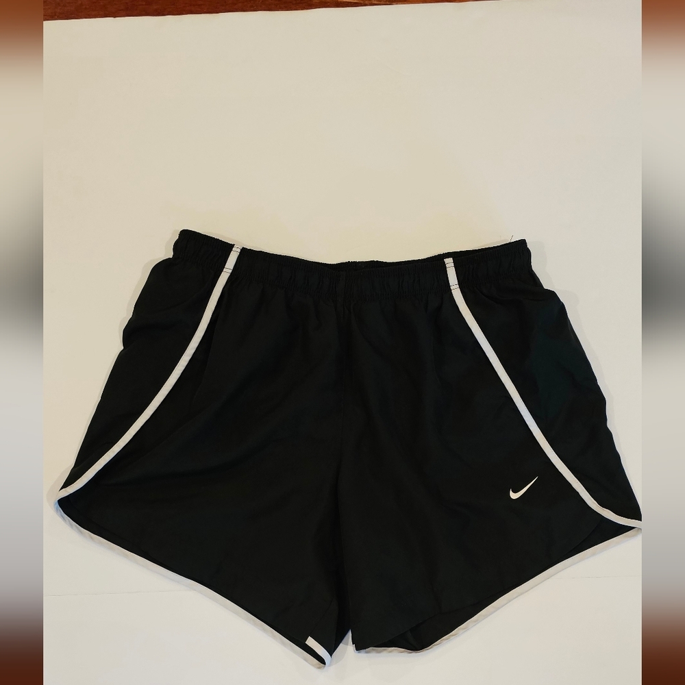 Nike Dri-Fit Shorts Girls size XLarge